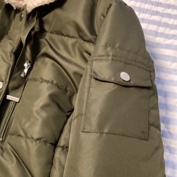 NWT coat - Picture 7 of 9